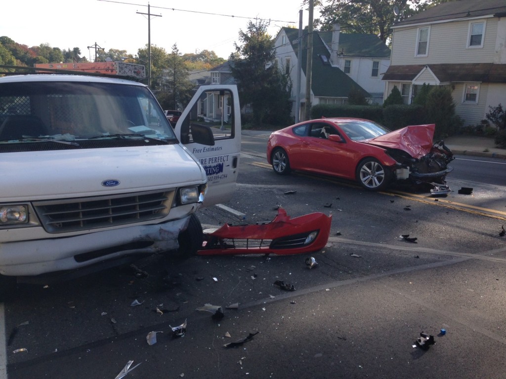 Accident scene on Maryland Avenue at Race Street (Photo: Delaware Free News)