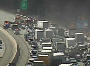 Accident scene on Interstate 95 (Photo: DelDOT traffic cam)