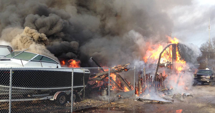 Fire on West Bay Boulevard near New Castle (Photo: Delaware Free News)