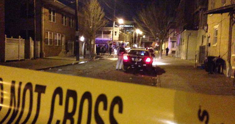 Wilmington police investigate Taylor Street shooting. (Photo: Delaware Free News)