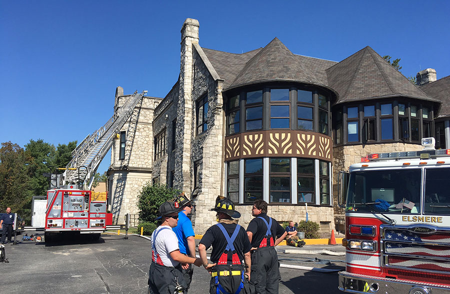 Elsmere Fire Company extinguished fire at A.I. DuPont Middle School on Kennett Pike (Route 52). (Photo: Delaware Free News)