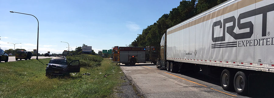 Tractor-trailer collided with SUV on southbound Interstate 95 at northern split with Interstate 495. (Photo: Delaware Free News)