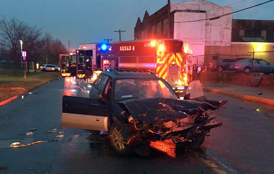 Crash scene on 12th Street near Young Correctional Institution in Wilmington (Photo: Delaware Free News)