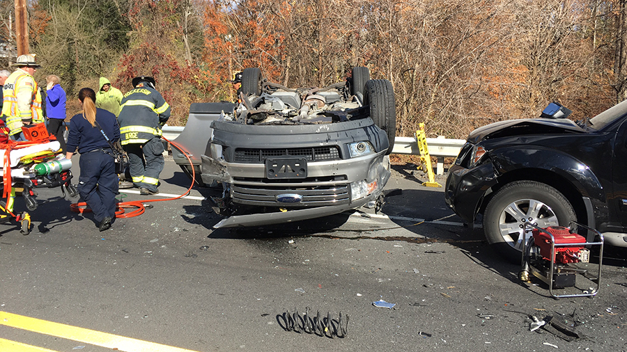 Three vehicles were involved in head-on crash on Lancaster Pike near Sanford School. (Photo: Delaware Free News)