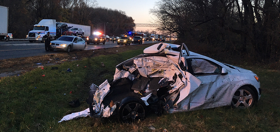 Crash scene on southbound I-95 south of Route 141 (Photo: Delaware Free News)