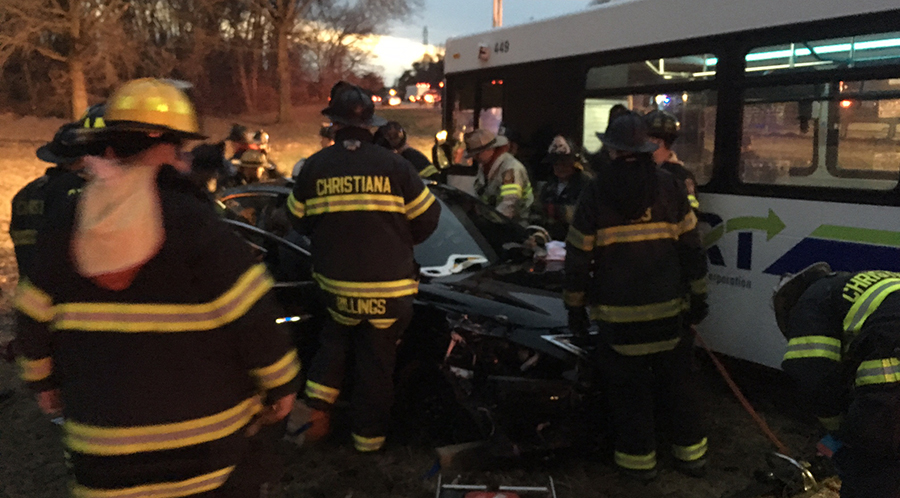 Wreckage of DART bus and two other vehicles ended up in median of Interstate 95 near sandbox maintenance area. (Photo: Delaware Free News)