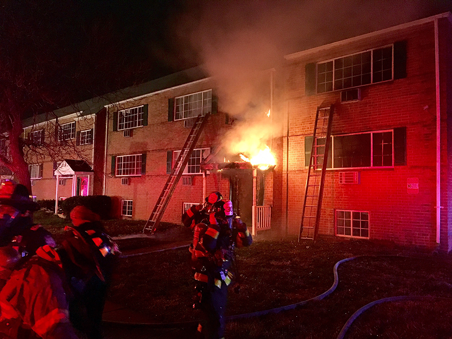 Fire broke out in vacant apartment building in the 1300 block of Maple Ave. in Elsmere. (Photo: Delaware Free News)