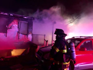 Fire broke out in the 900 block of Tenth Ave. in the Murray Manor Trailer Park. (Photo: Delaware Free News)